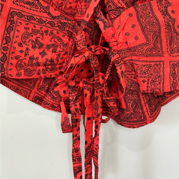 Soft Sport NWOT bandana print red tie back crop top size 3X - Picture 8 of 13